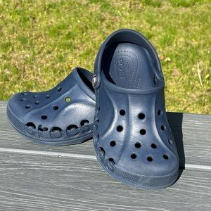 Crocs Kids Classic Slip On Shoe Sandle Clog - Navy Blue Size J1 Some Toe Wear